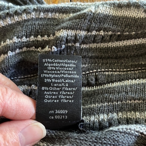 Calvin Klein Jeans cowl neck sweater wool blend size L short sleeves glitter - Picture 12 of 12